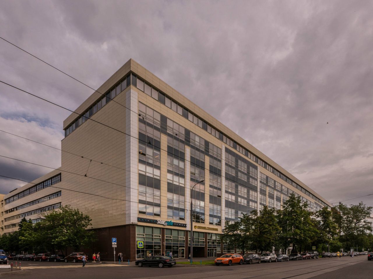 Офисы в аренду и на продажу рядом с метро Шаболовская в бизнес-центре Шаболовка 31